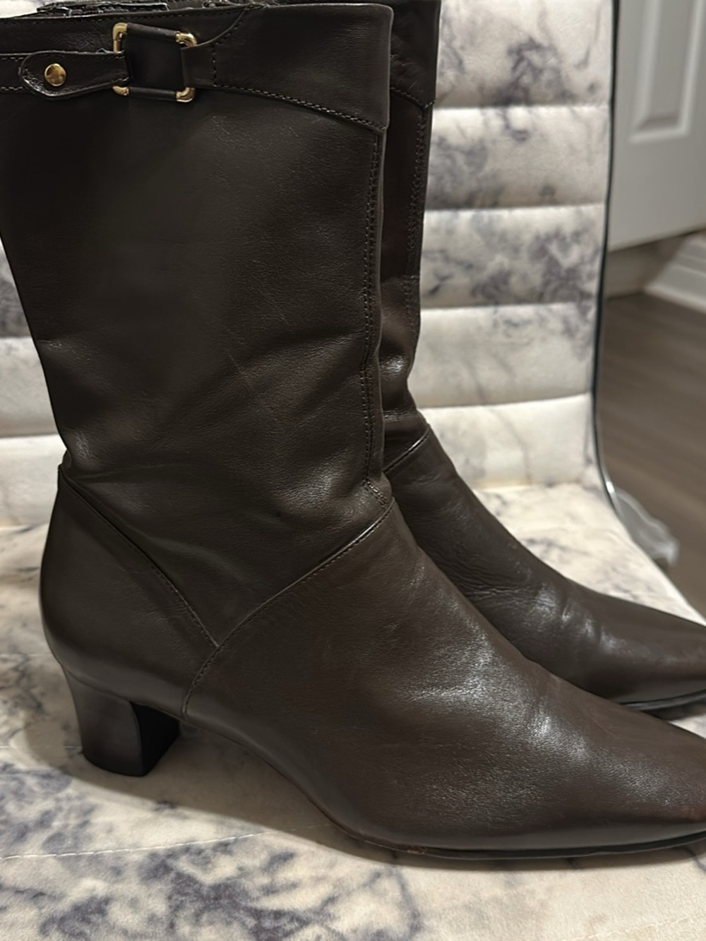 Women’s Brown Mid-Calf Leather Boots